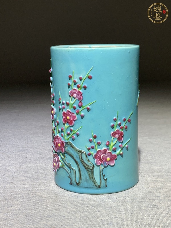 古玩陶瓷梅紋筆筒真品鑒賞圖