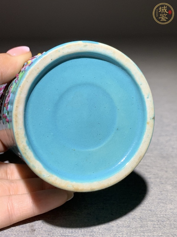 古玩陶瓷梅紋筆筒真品鑒賞圖