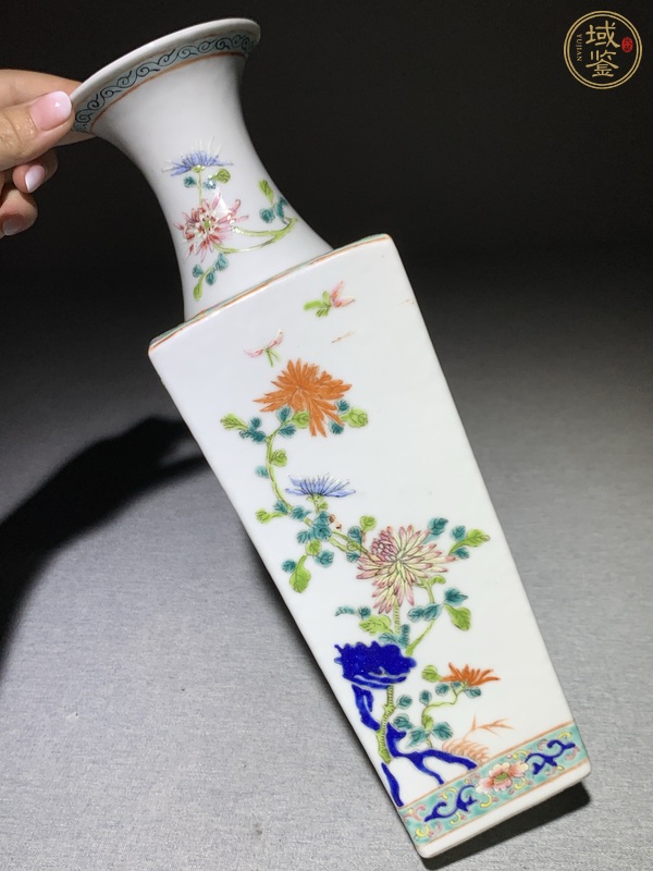 古玩陶瓷花卉紋粉彩天圓地方棒槌真品鑒賞圖