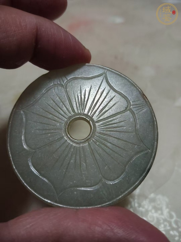 古玩玉器翡翠玉璧真品鑒賞圖