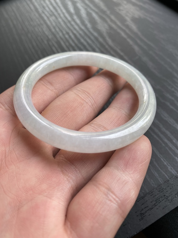 古玩玉器清代冰糯天然翡翠手鐲拍賣,當前價格15000元