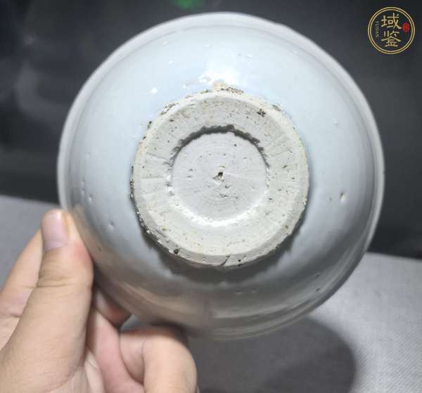 古玩陶瓷青花蘭草紋淺碗真品鑒賞圖