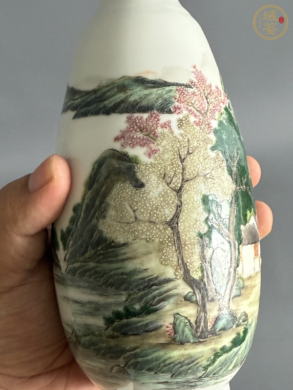 古玩陶瓷民國細路粉彩瓶真品鑒賞圖