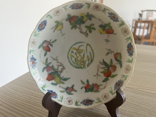 古玩轉賣清 道光 粉彩折枝花果三多紋花口盤拍賣，當前價格1666元