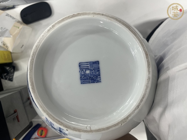 古玩陶瓷民國 青花花卉紋鹿頭尊（玉綾窯）真品鑒賞圖