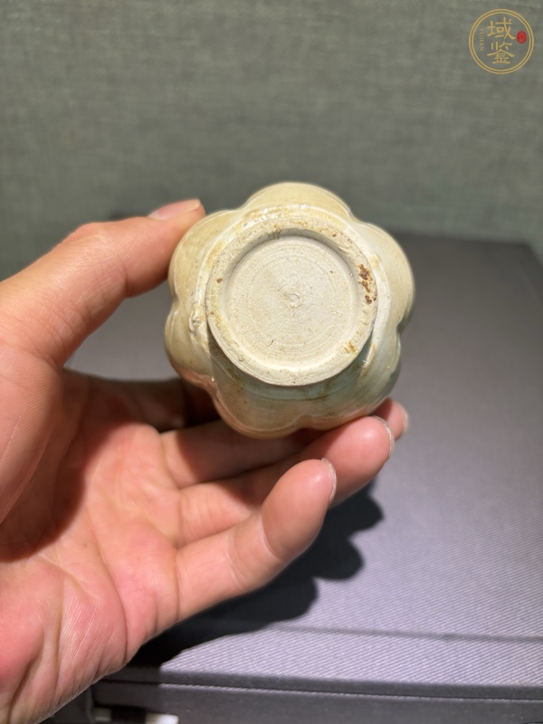 古玩陶瓷瓜棱罐真品鑒賞圖