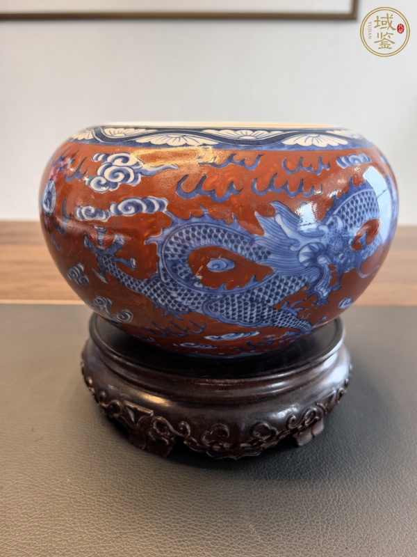 古玩陶瓷珊瑚紅青花龍紋水洗真品鑒賞圖