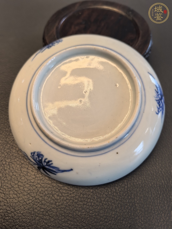 古玩陶瓷青花花卉紋盤真品鑒賞圖