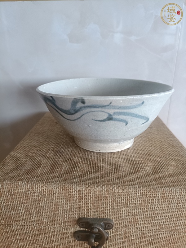 古玩陶瓷明晚期青花碗真品鑒賞圖