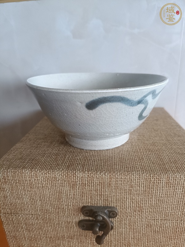 古玩陶瓷明晚期青花碗真品鑒賞圖