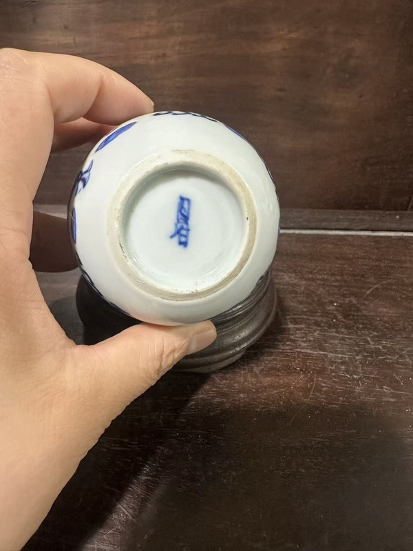 古玩陶瓷龍紋青花臥足杯拍賣,當前價格5500元