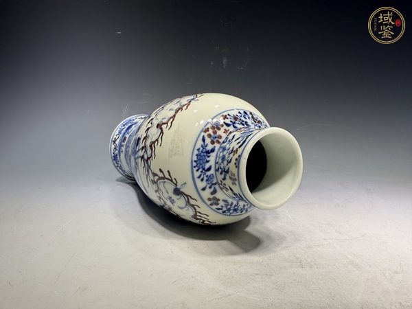 古玩陶瓷晚清·青花釉里紅三國趙子龍人物瓶真品鑒賞圖