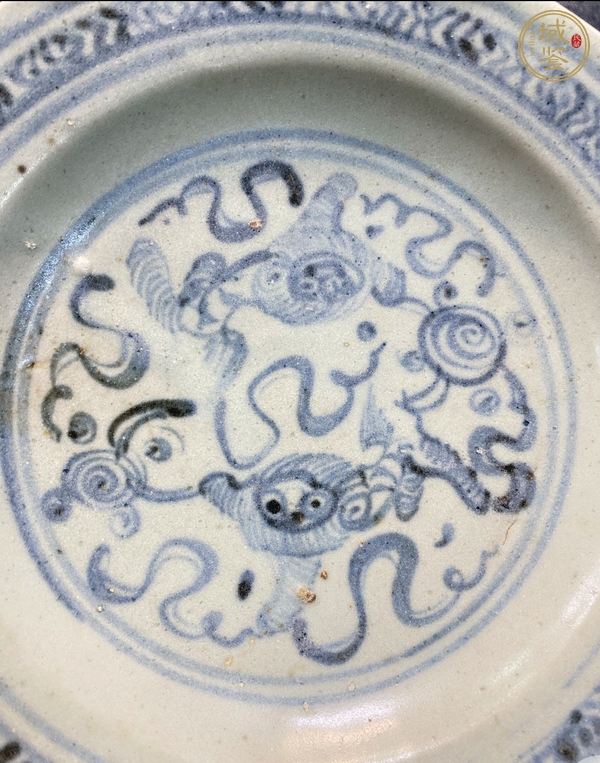 古玩陶瓷明正德青花盤真品鑒賞圖