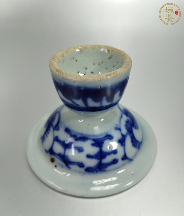 古玩陶瓷青花淡描花卉紋高足盤真品鑒賞圖
