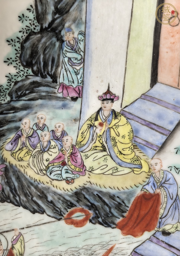 古玩陶瓷雙圈足人物紋粉彩盤真品鑒賞圖