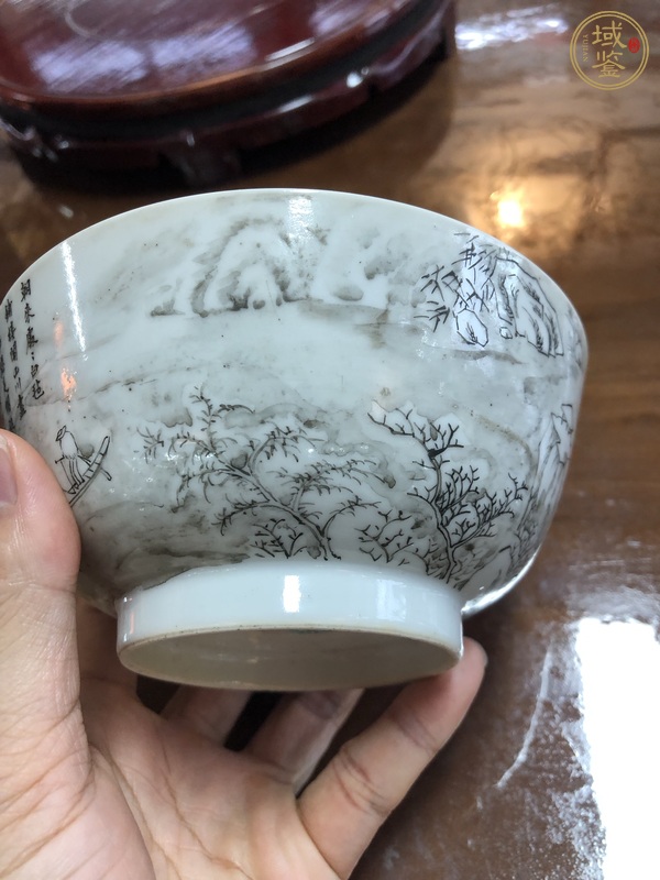 古玩陶瓷人物山水詩(shī)紋碗真品鑒賞圖