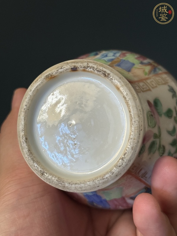 古玩陶瓷人物紋廣彩瓶真品鑒賞圖