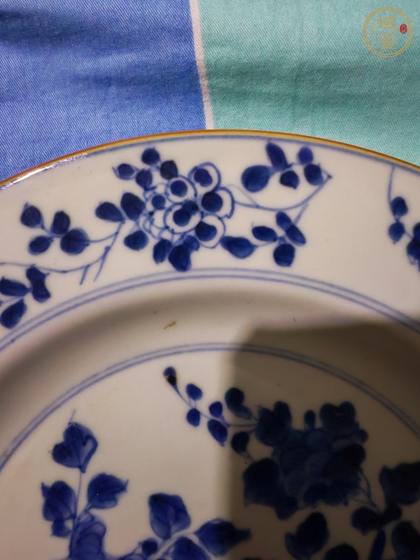 古玩陶瓷青花折枝花卉紋盤真品鑒賞圖