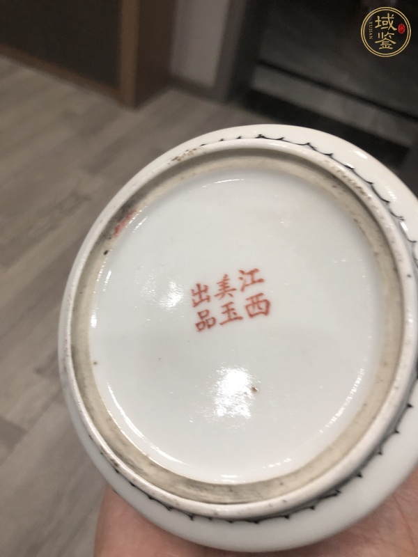 古玩陶瓷粉彩雞紋壺真品鑒賞圖