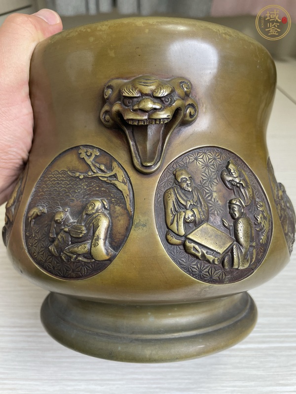 古玩銅器清中晚期 極品八開窗獸耳宣德銅爐真品鑒賞圖