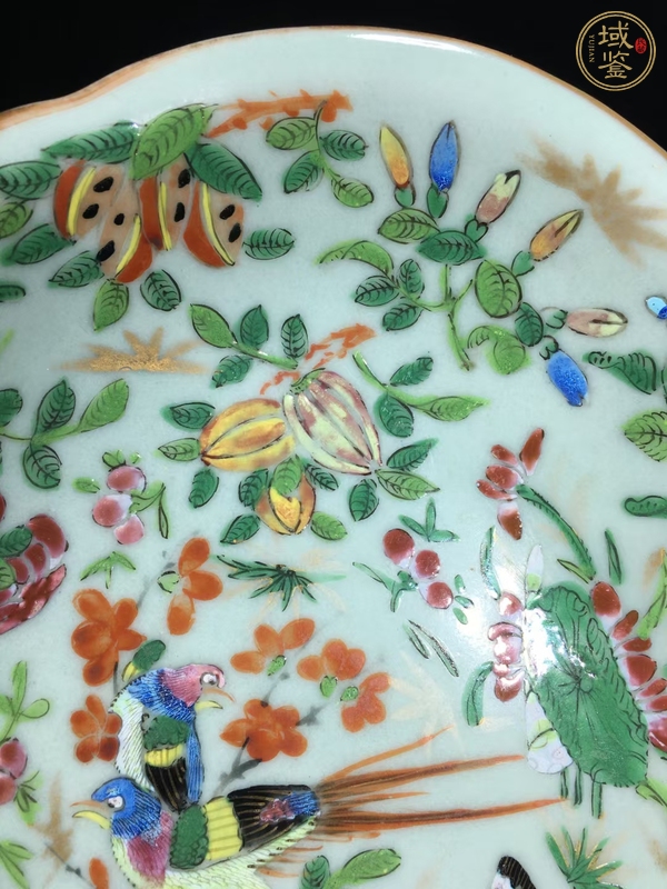 古玩陶瓷花鳥蝶紋廣彩盤真品鑒賞圖
