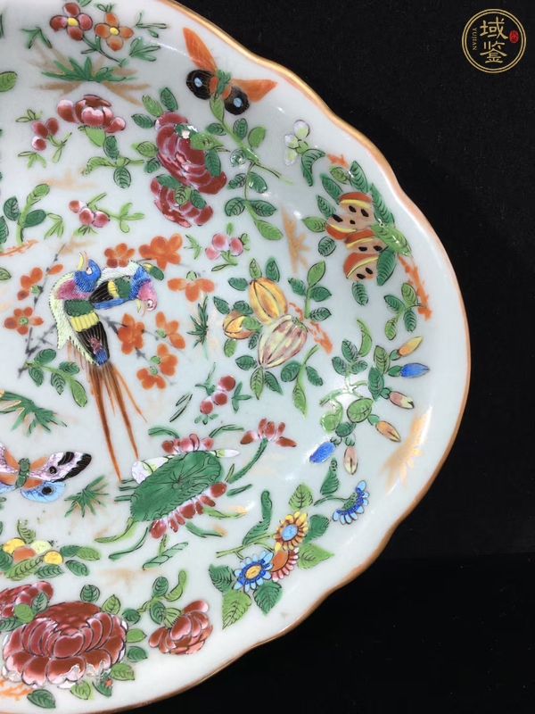 古玩陶瓷花鳥蝶紋廣彩盤真品鑒賞圖