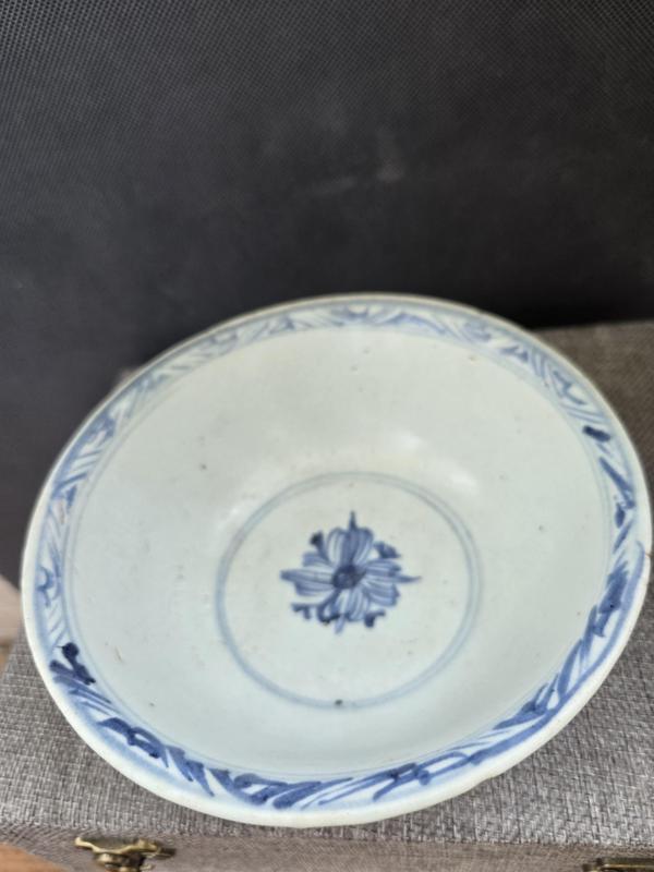 古玩陶瓷眀永樂花卉紋青花碗拍賣，當(dāng)前價格3999元