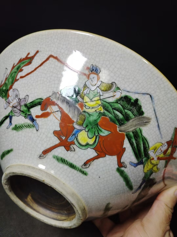 古玩陶瓷（全品）晚清哥釉刀馬人物五彩大碗尺寸直徑27cm高9cm拍賣，當(dāng)前價格2298元