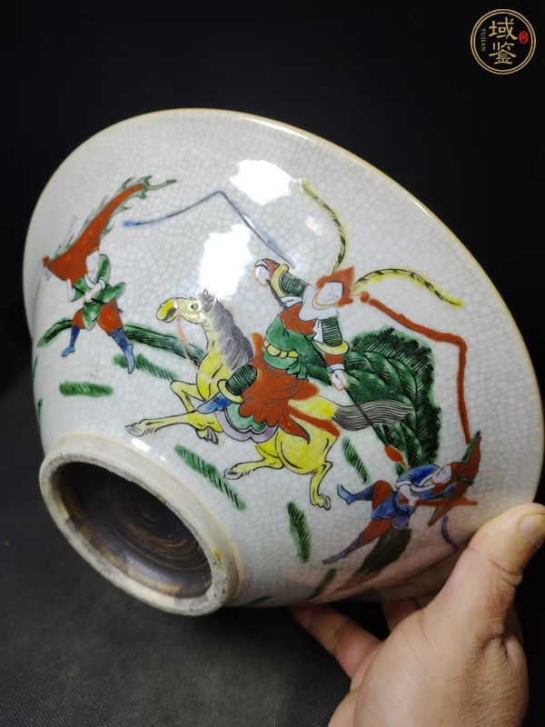 古玩陶瓷哥釉地鐵銹釉刀馬人五彩碗真品鑒賞圖
