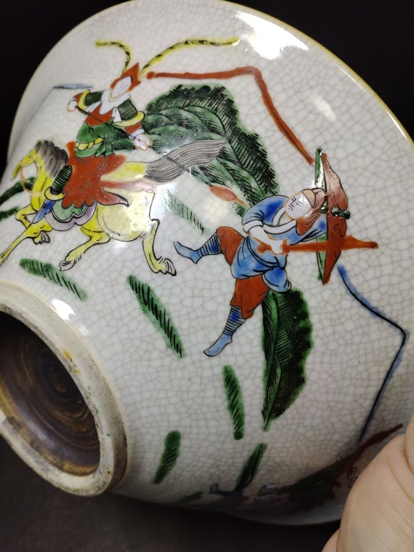 古玩陶瓷（全品）晚清哥釉刀馬人物五彩大碗尺寸直徑27cm高9cm拍賣，當(dāng)前價格2298元