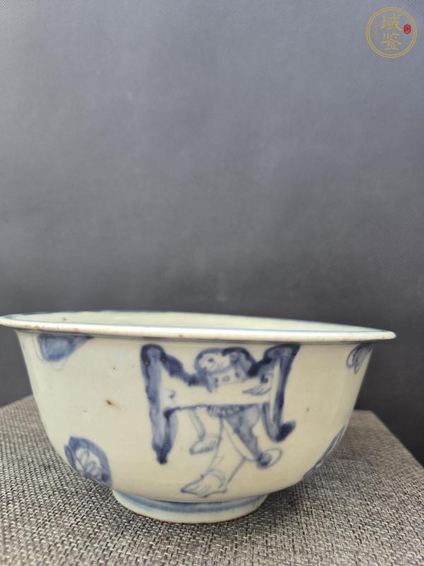 古玩陶瓷人物紋青花碗真品鑒賞圖