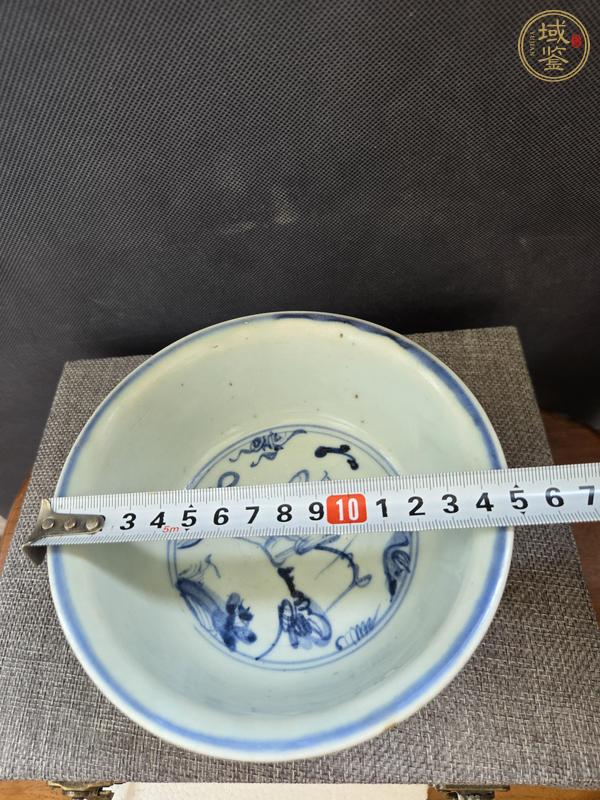 古玩陶瓷人物紋青花碗真品鑒賞圖
