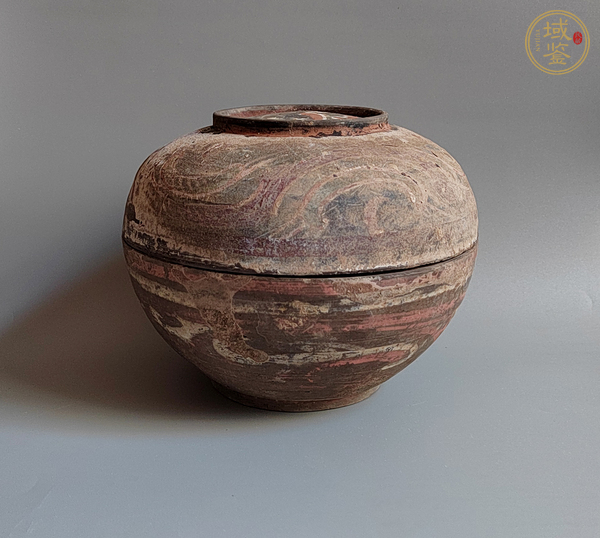 古玩陶瓷彩繪龍紋蓋盒真品鑒賞圖