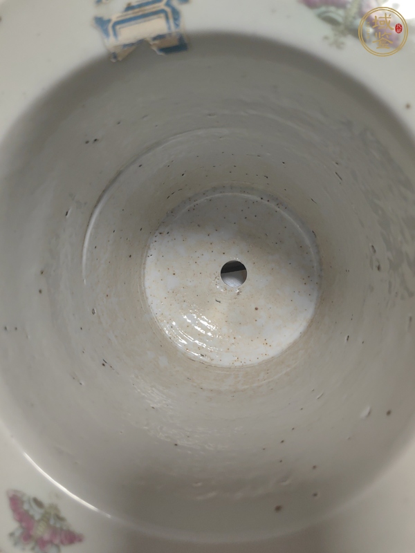 古玩陶瓷粉彩人物花盆真品鑒賞圖