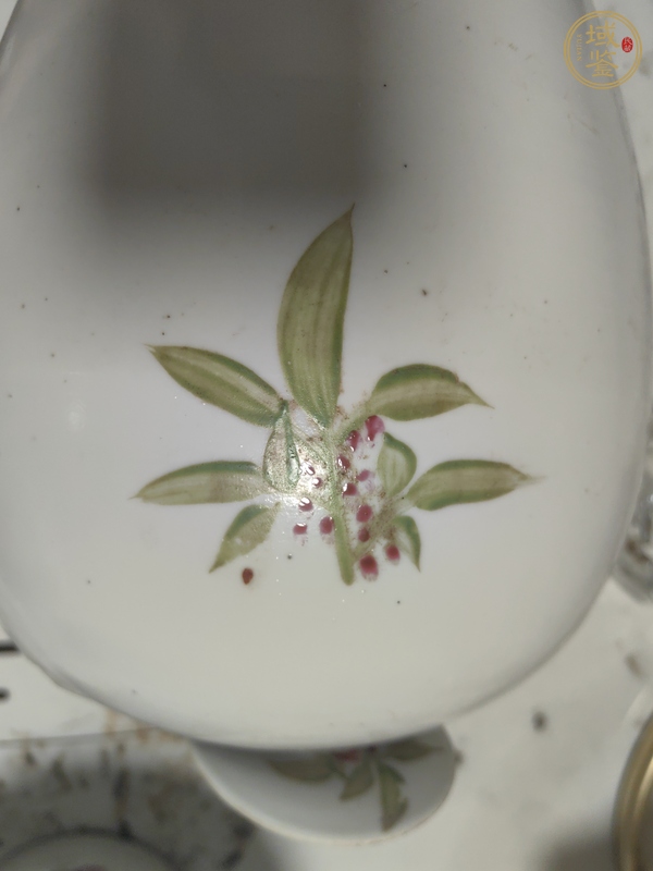 古玩陶瓷粉彩花鳥紋蓋罐真品鑒賞圖
