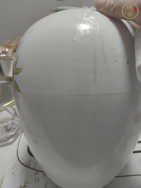 古玩陶瓷粉彩花鳥紋蓋罐真品鑒賞圖