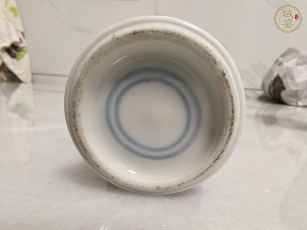 古玩陶瓷青花留白冰梅紋觀音瓶真品鑒賞圖