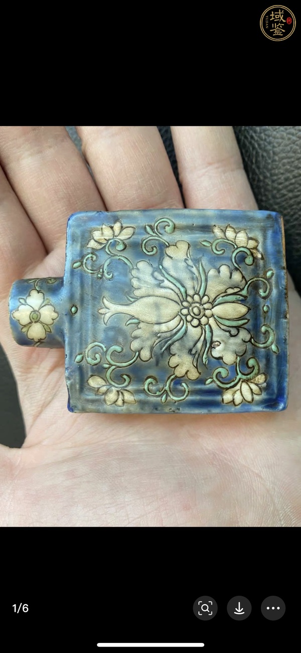 古玩陶瓷花卉紋粉彩鼻煙壺真品鑒賞圖