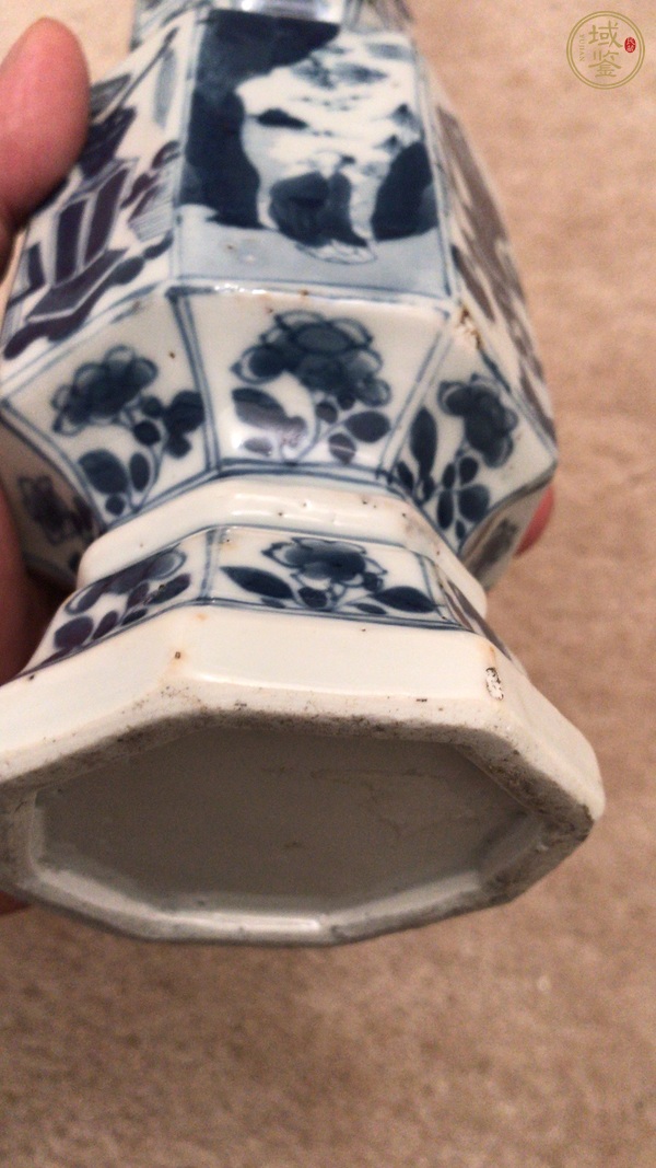 古玩陶瓷青花瓶真品鑒賞圖