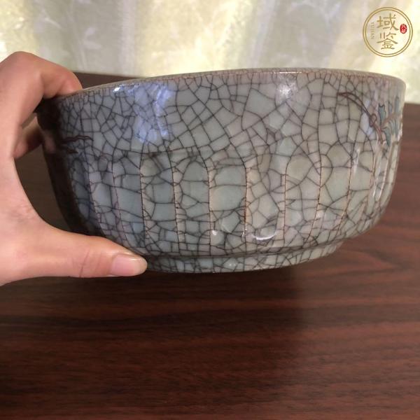 古玩陶瓷日本明治哥釉粉彩墩式碗真品鑒賞圖