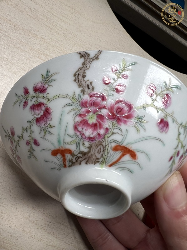 古玩陶瓷民國粉彩過枝花卉紋小碗真品鑒賞圖