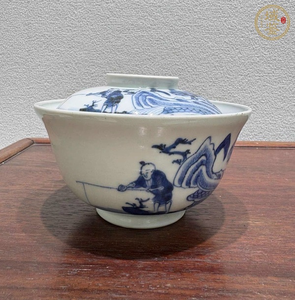 古玩陶瓷青花蓋碗真品鑒賞圖