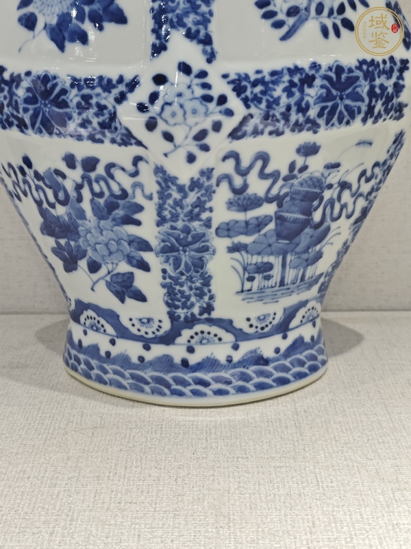 古玩陶瓷青花瓶真品鑒賞圖