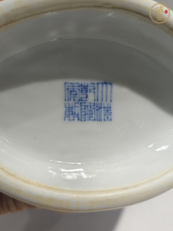 古玩陶瓷青花瓶真品鑒賞圖