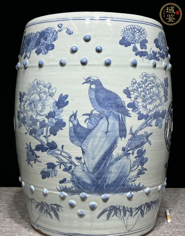 古玩陶瓷青花花鳥(niǎo)紋繡墩兒真品鑒賞圖