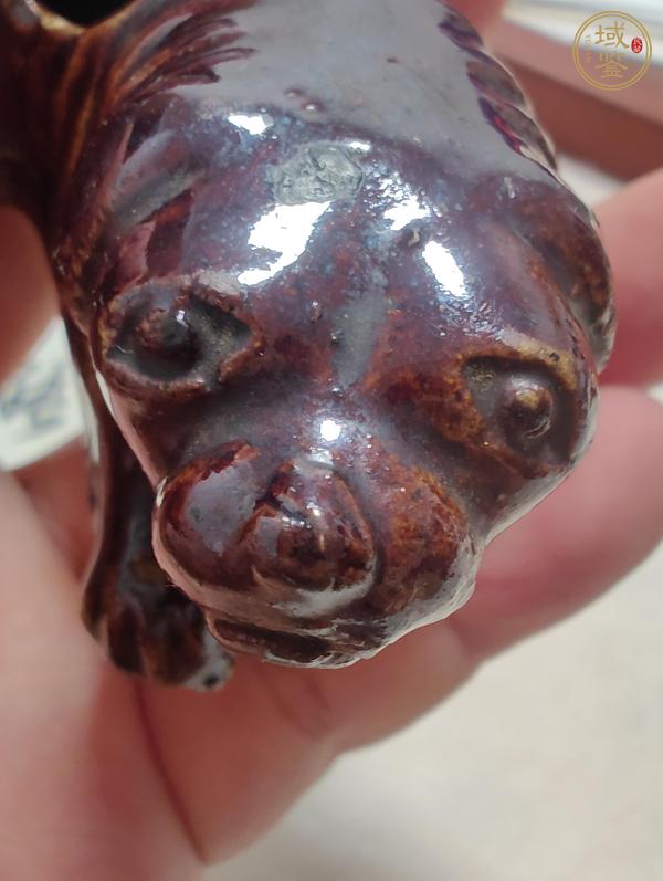 古玩陶瓷褐釉犬型水滴真品鑒賞圖