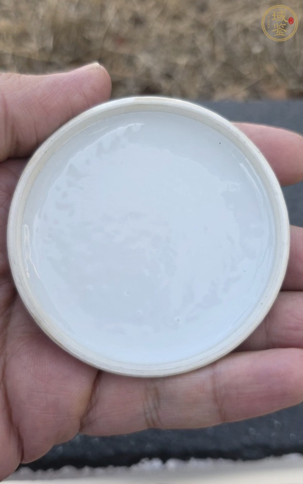 古玩陶瓷青花龍紋印泥盒真品鑒賞圖
