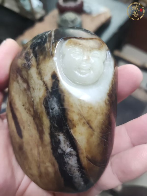 古玩玉器染色仿和田籽料把件真品鑒賞圖