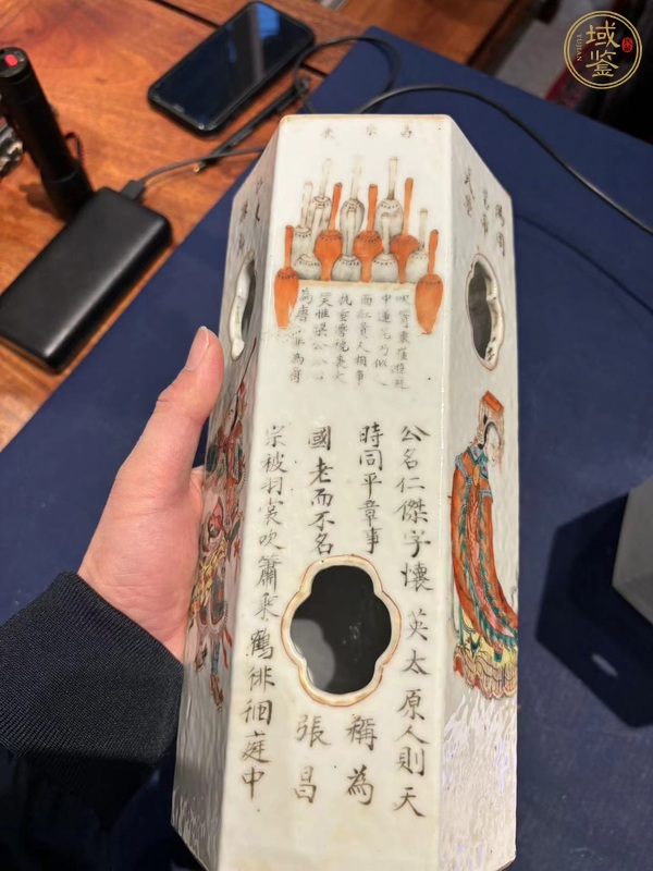 古玩陶瓷粉彩無雙譜帽桶真品鑒賞圖