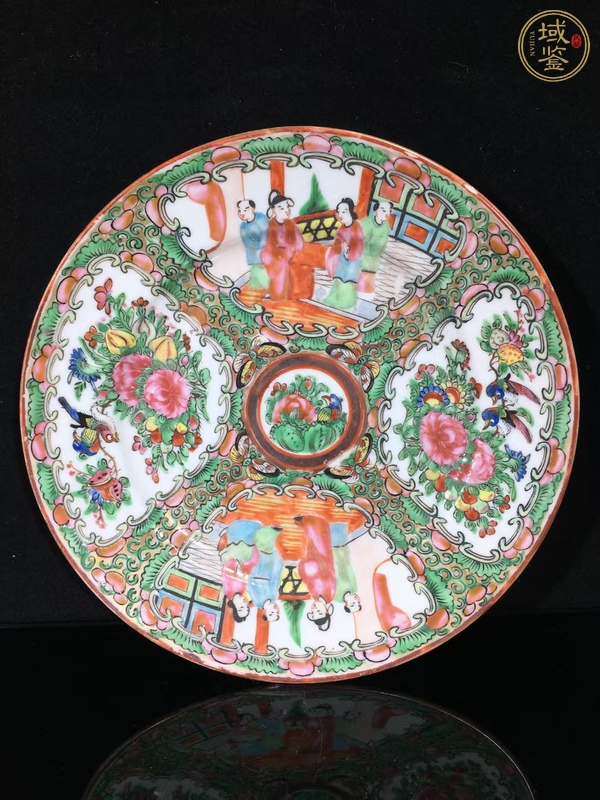 古玩陶瓷人物花鳥蝶紋廣彩盤真品鑒賞圖